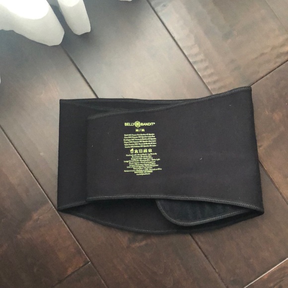 *Host Pick* Belly Bandit Original Postpartum Wrap - medium - Picture 7 of 11